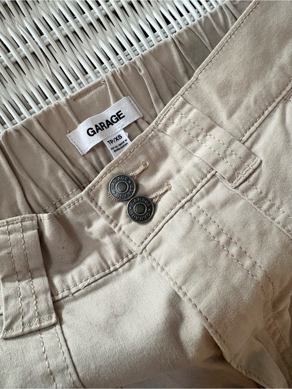 Garage Beige khaki Elastic-Waist Cargo Pants
